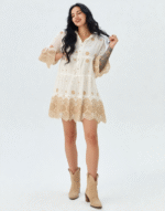 robe courte brodée