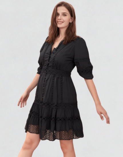 robe courte dentelle et volant
