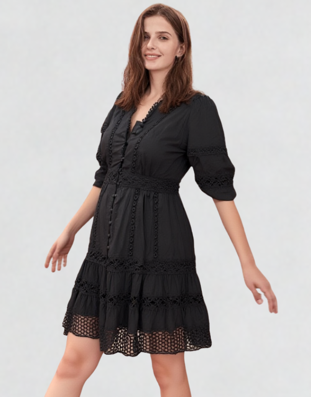 robe courte dentelle et volant