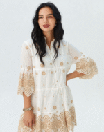 robe courte brodée