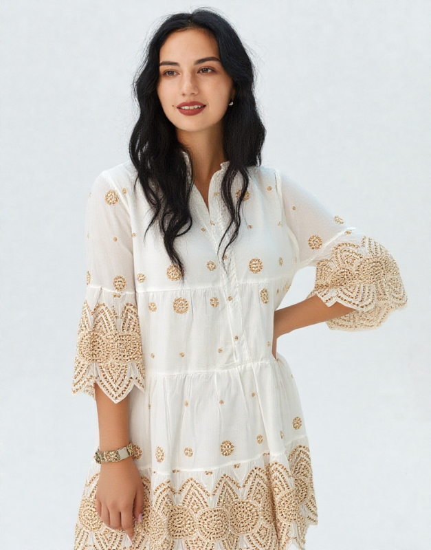 robe courte brodée