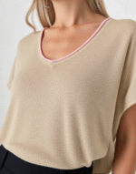 t shirt doré col v