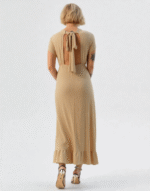 robe dos dénudé
