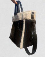 sac noir et moumoute