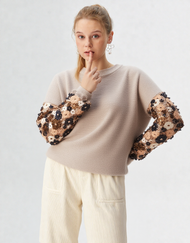 pull fleurs sequins manches longues