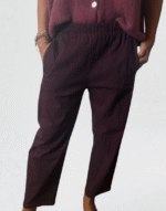 pantalon bordeaux à rayures