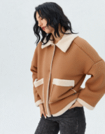 veste camel et moumoute