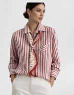 chemise rouge foulard